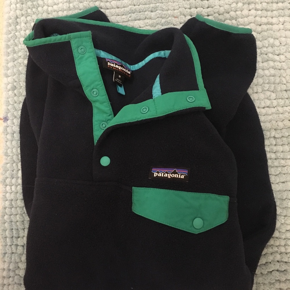 PATAGONIA WOMAN’S SYNCHILLA LIGHTWEIGHT SNAP-T